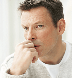 vīrietis uzbudinājuma laikā domāja par izdalījumiem